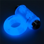 Голубое, светящееся в темноте эрекционное виброкольцо Lumino Play Vibrating Penis Ring - Lovetoy - в Салавате купить с доставкой