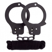 Чёрные наручники из листового металла в комплекте с веревкой BONDX METAL CUFFS LOVE ROPE SET - Dream Toys - купить с доставкой в Салавате