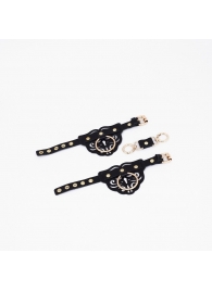 Черные кожаные наручники с клепками, кольцами и золотистой фурнитурой - Crazy Handmade - купить с доставкой в Салавате