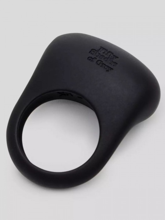 Черное эрекционное виброкольцо Sensation Rechargeable Vibrating Love Ring - Fifty Shades of Grey - в Салавате купить с доставкой